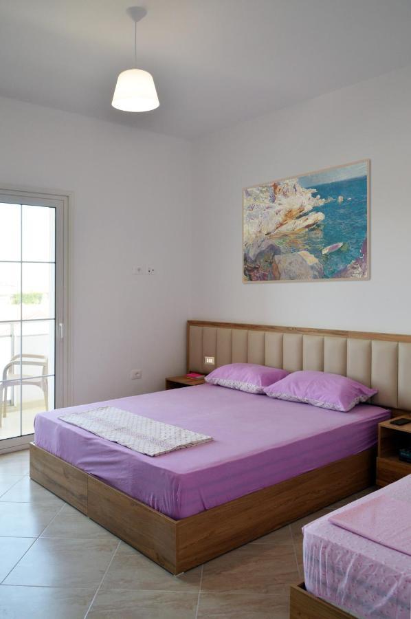 Villa Luelfa Durres Exterior photo